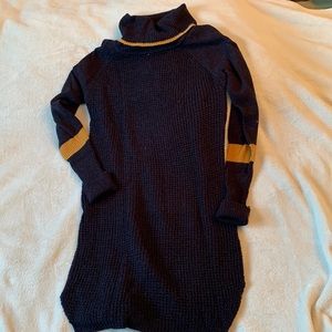Long sleeve sweater dress, turtle neck, blue gold